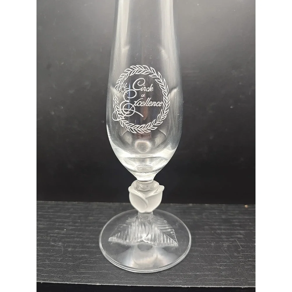 Roses Roses 24% Lead Crystal D'Arques Durand‎ Lucia Frosted Bud Vase Avon